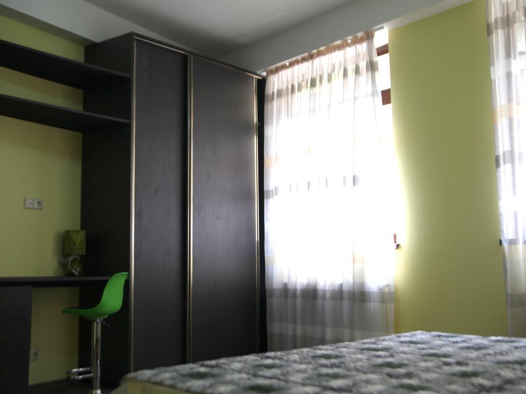 Apartment On Saadi Str Old Tbilisi Esterno foto
