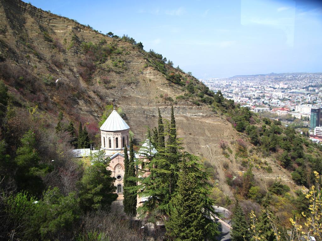 Apartment On Saadi Str Old Tbilisi Esterno foto