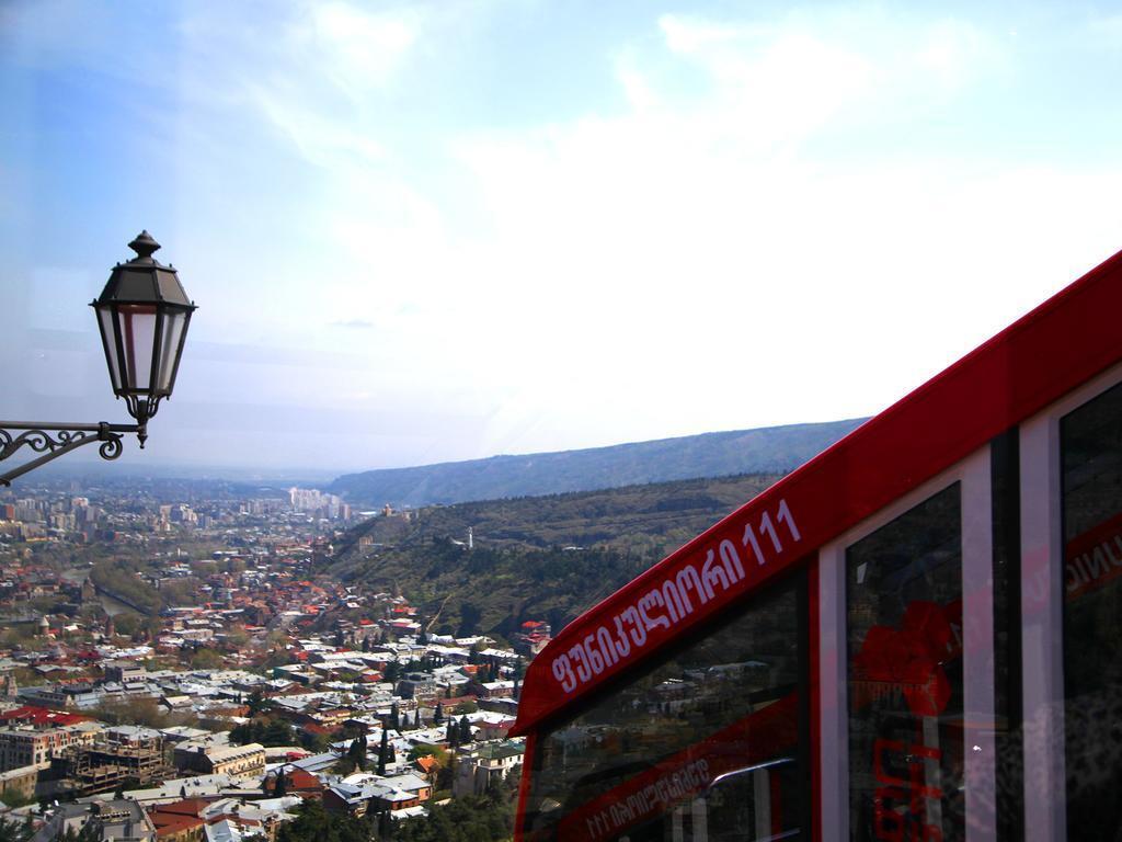 Apartment On Saadi Str Old Tbilisi Esterno foto