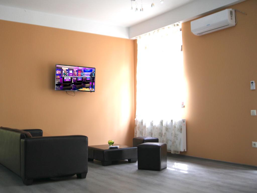 Apartment On Saadi Str Old Tbilisi Esterno foto