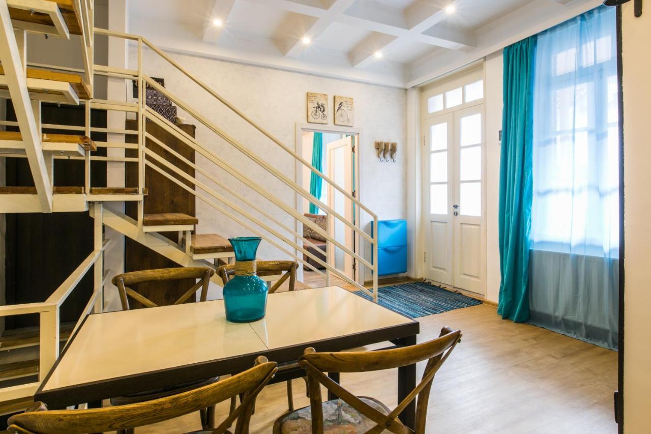 Apartment On Saadi Str Old Tbilisi Esterno foto