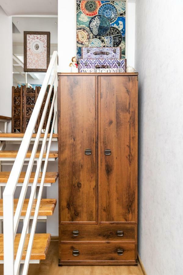 Apartment On Saadi Str Old Tbilisi Esterno foto